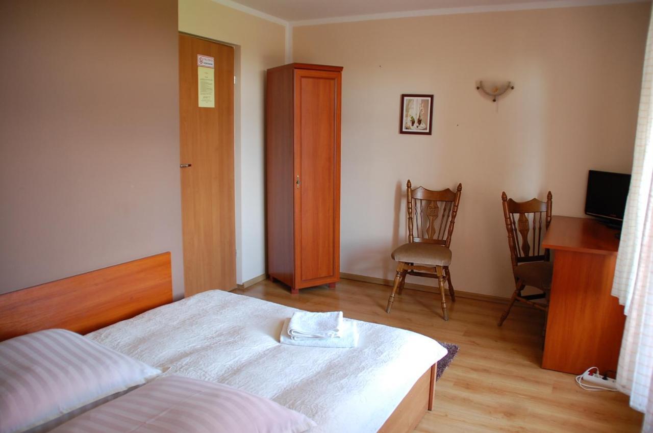 Bed and Breakfast Koral Koszalin Exterior foto